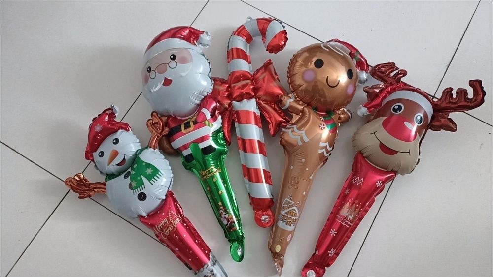 Фольгированные новогодние шары