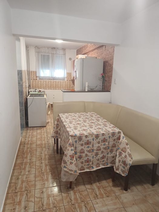 De inchiriat ap. 2 camere, Oradea, zona Fac. Medicina