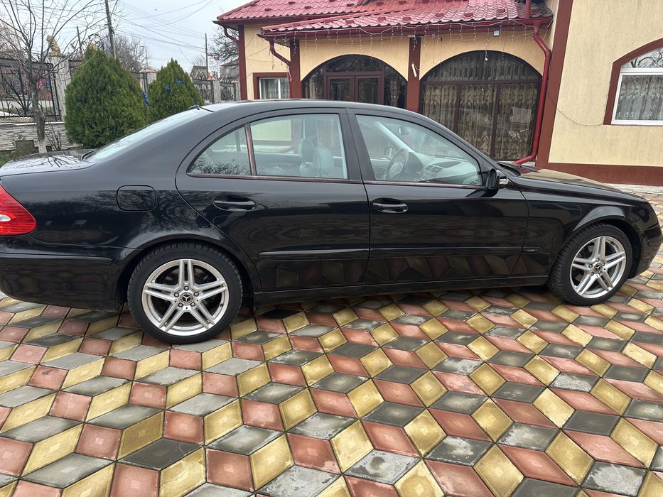 Mercedes E class 2.2d