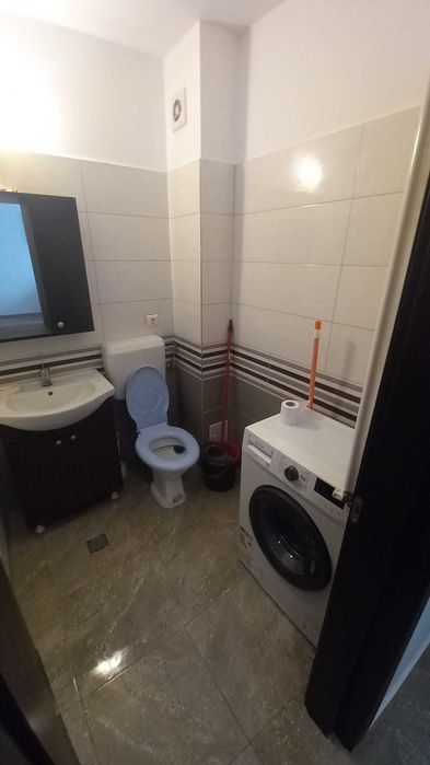 Ga4soniera de inchiriat Leroy Merlin  Bragadiru