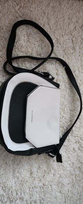 Чанта - бяло и черно