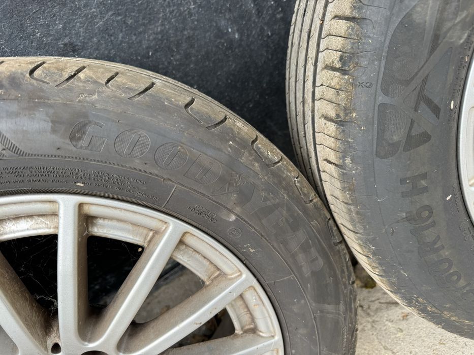 4 бр оригинални джанти 16ки 6.5J ET38 с летни гуми Mercedes W205