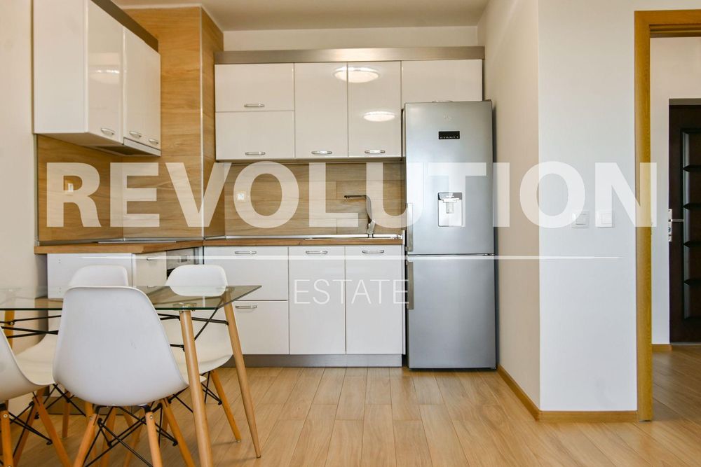 Двустаен апартамент в ж.к. Левски Г