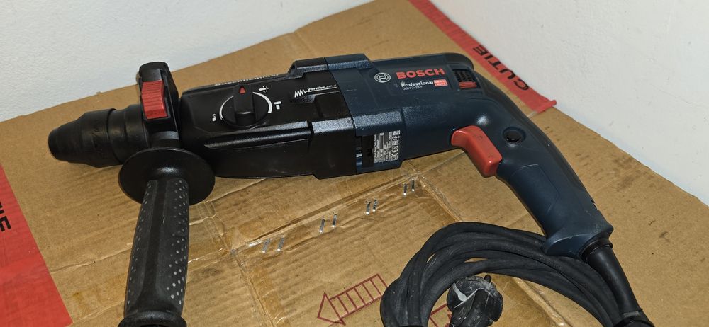 Bosch GBH 2-28 F rotopercutor 3 funcții 2023