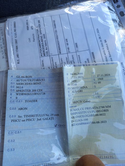 Mercedes Sprinter 208