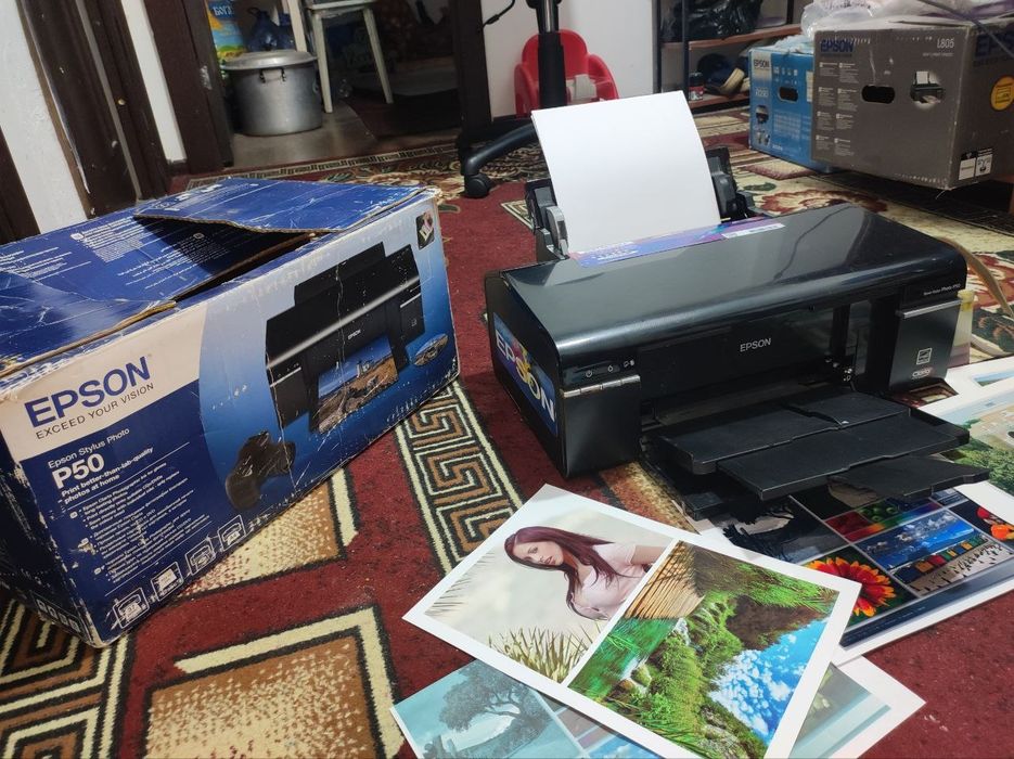 Epson yangi P P50 dyuzi 100% atigi 1677ta chiqargan 6 ta rangli printn