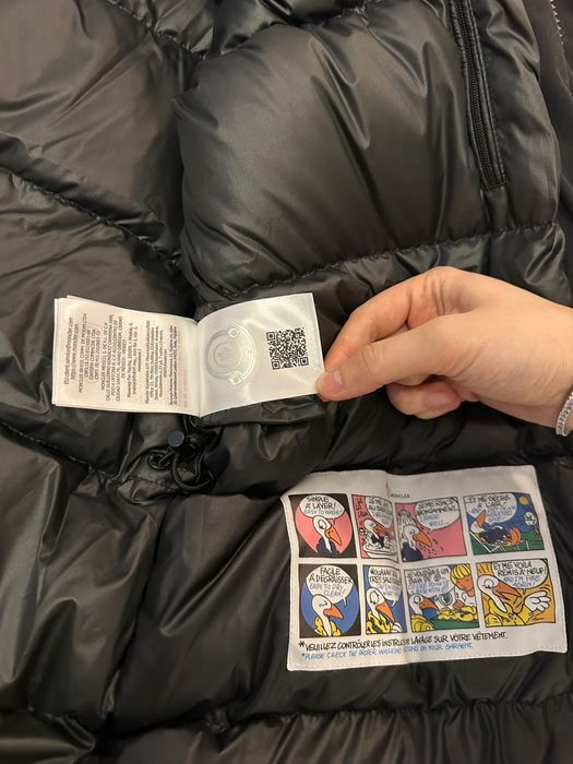 Geaca Moncler fabricata in Romania 2026