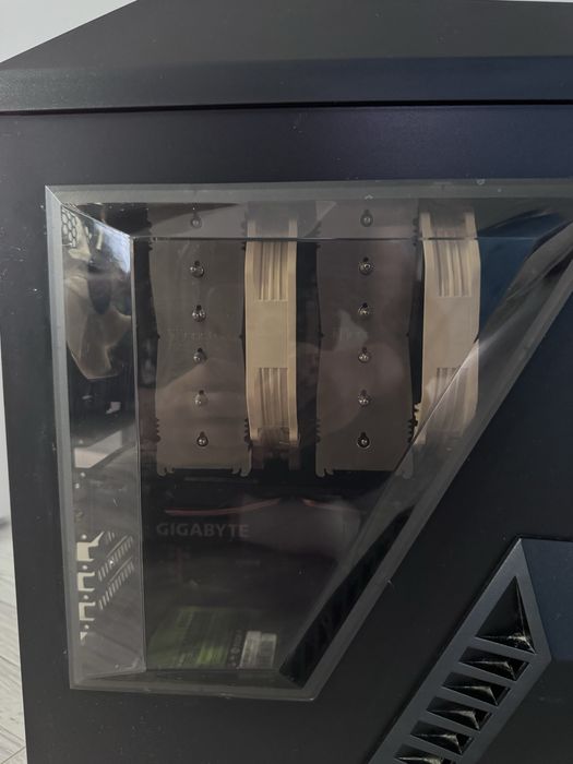 Pc gaming rtx 2060 super i7 9700k 16 gb ram 1 tb ssd + 1 tb hdd