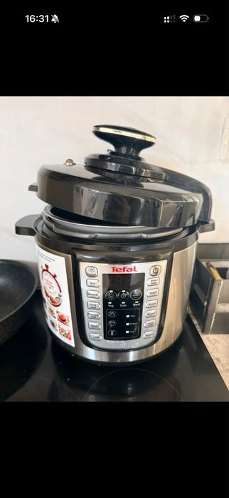 Tefal One Pot utilizat 2 ori garanție nov 2027