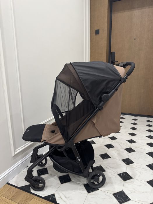 Продам коляску Anex air z