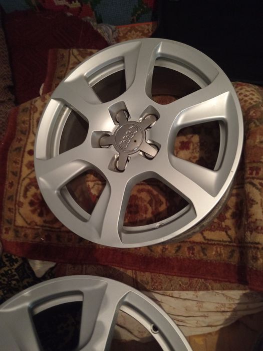 Vând jante 5×112 R 16 originale audi