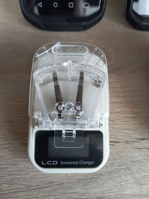 2БР. ZEBRA TC75FK мобилни скенери + Универсални зарядни