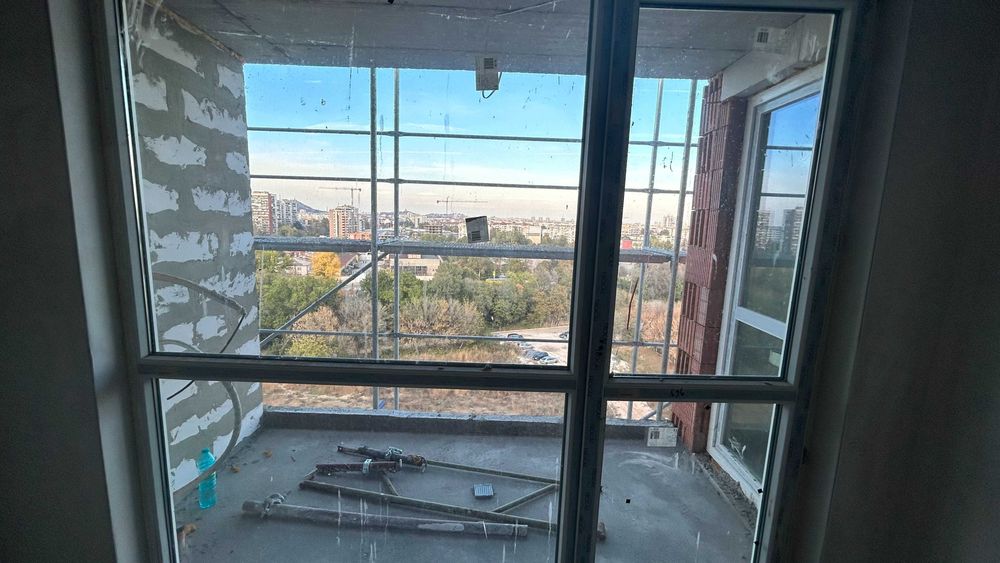 Продава се Едностаен апартамент в Пловдив, Южен - 51 кв.м за 822 €/кв.м - Снимка #4