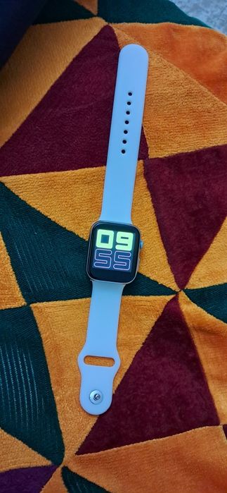 Продам новый не использованный смарт часы