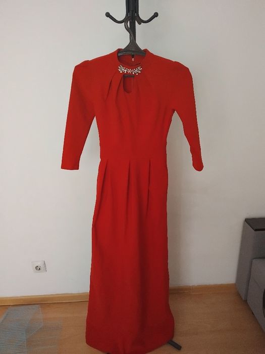 Продам вечерние платья