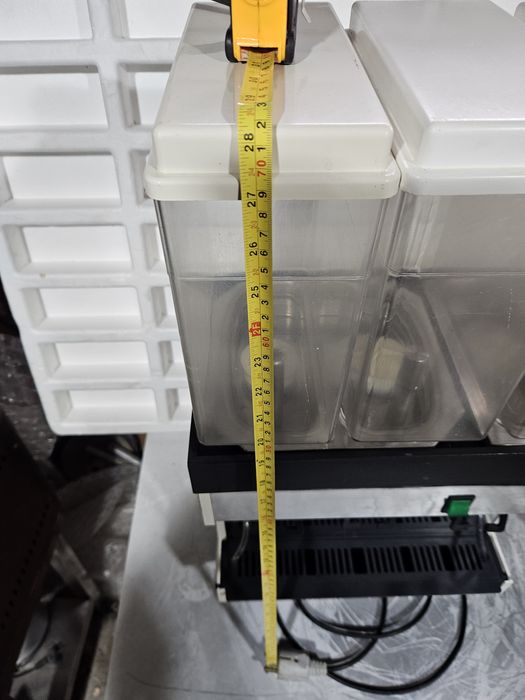 Сок и Айрян машина 3х8 литра Италиянска Перфекна