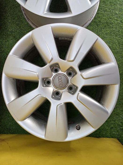 Диски R17 5x112 на Audi и другие.