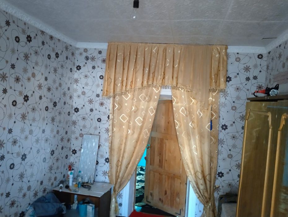 Уи сотилади 5 хонали