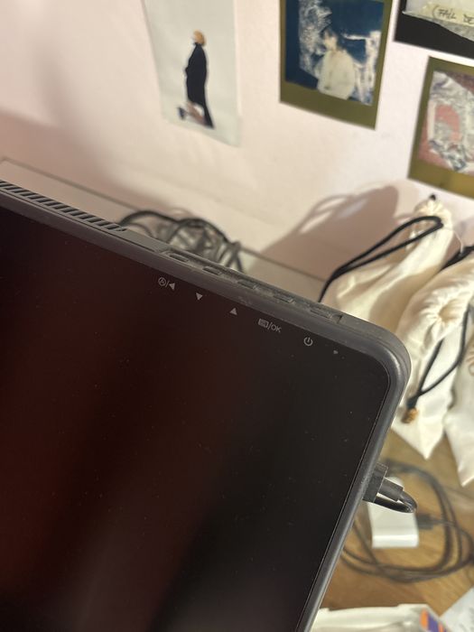 Tableta grafica cu display Huion kamvas 22 plus + keyboard + pen