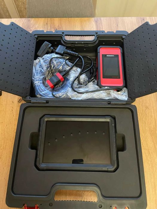 LAUNCH X431 PRO3S Plus V5.0 + Smartlink (autoturisme + camioane, 2025)