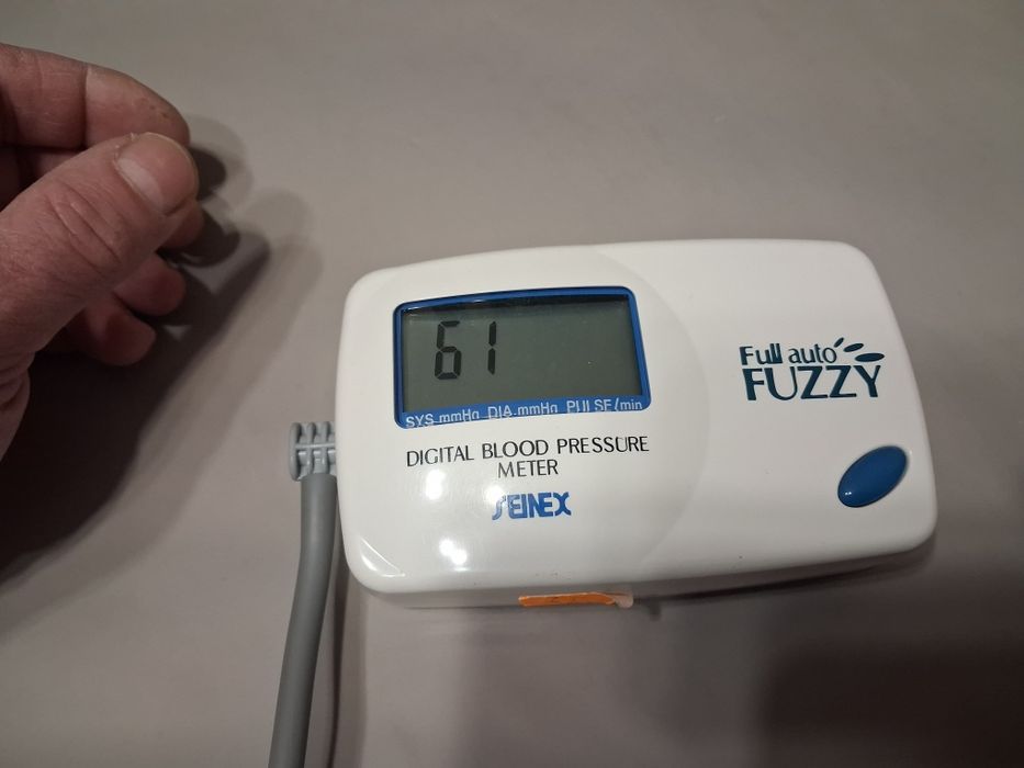 Апарат за кръвно SEINEX.