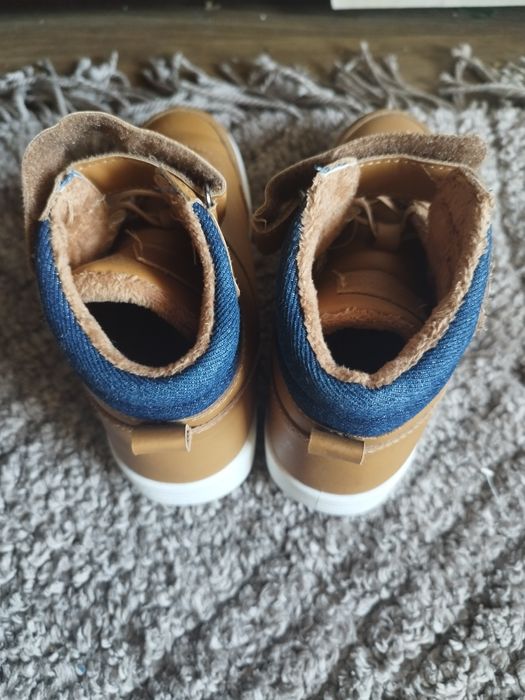Детски високи обувки за момче - 33 номер