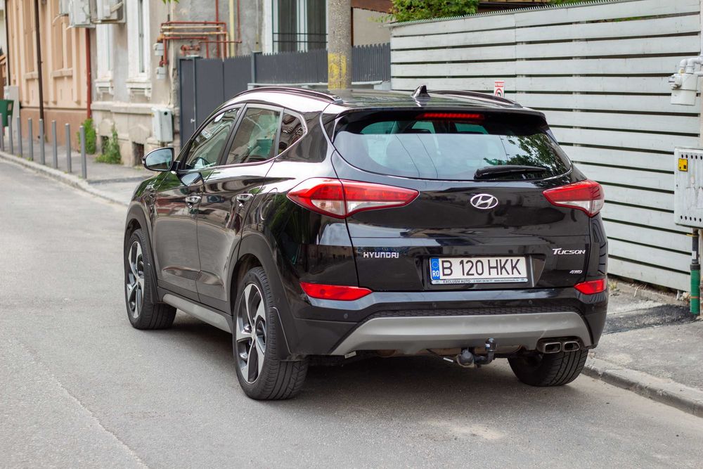 Hyundai Tucson 2.0 CRDI 4x4 Luxury Pack +