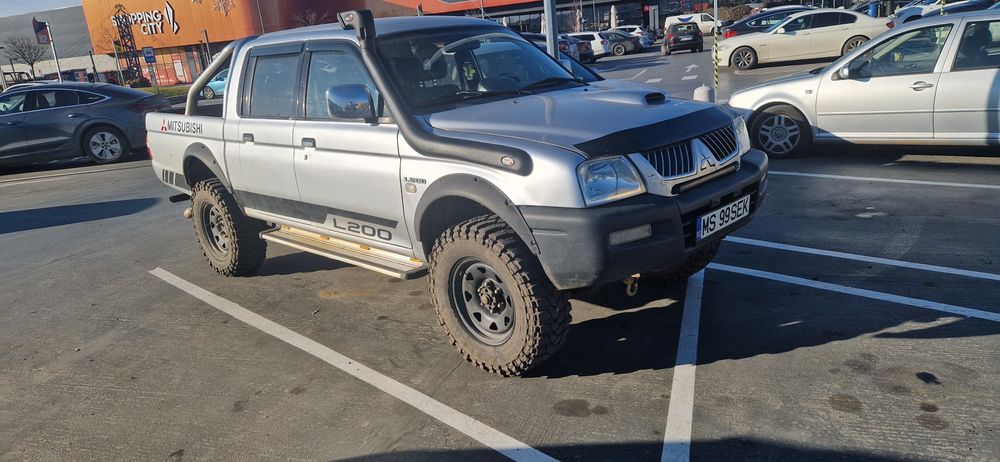 Vand mitsubishi l200
