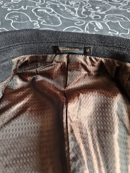 Продам мужское укороченное пальто!