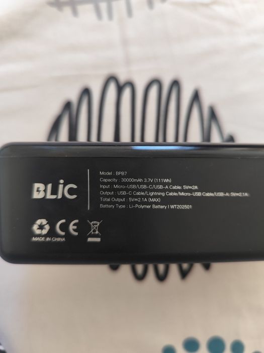 Преносима фъншна батерия 30000mA