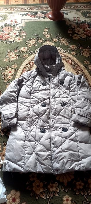 Женские курткий б/ у .