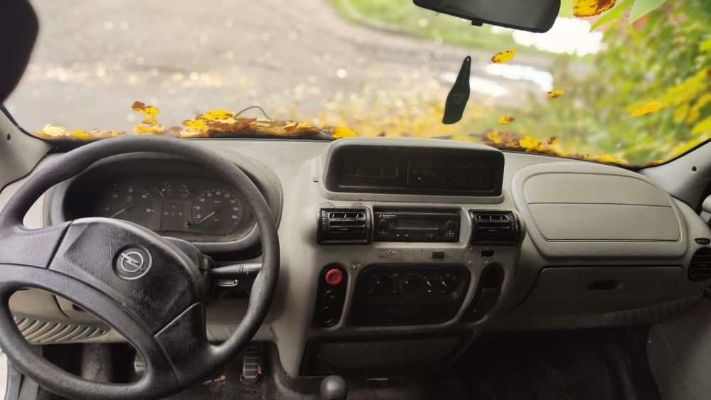 Opel movano на части мотора не работи