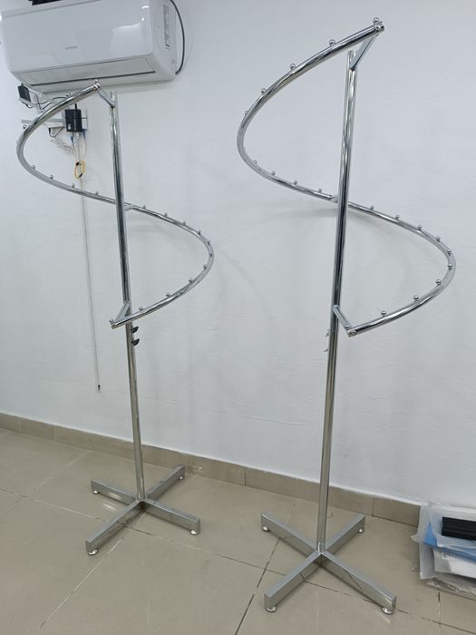 Вешало, напольное круглое