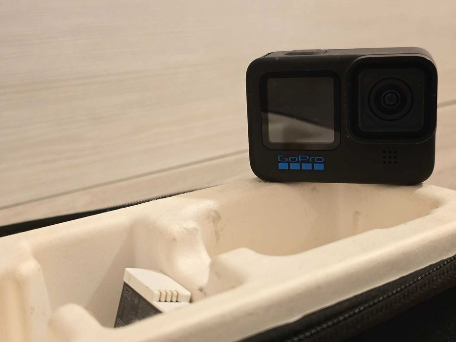 GoPro Hero 10 + 2 батерии