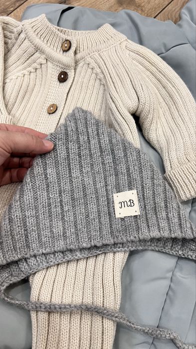 Продам весенний комбинезон