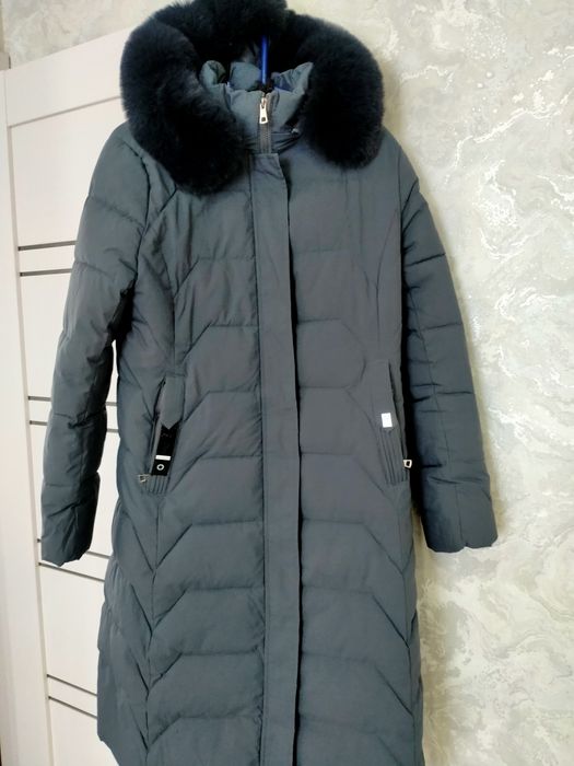 Продам куртку, темно серая