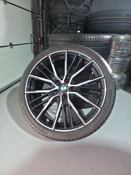 ROTI Complete Jante + Anvelope VARA - 235/35/19 - 5x112 OEM BMW Seria 1 F40 F52 / Seria 2 F44 / X1 X2 - 8J ET 54 - Anvelope PIRELLI !