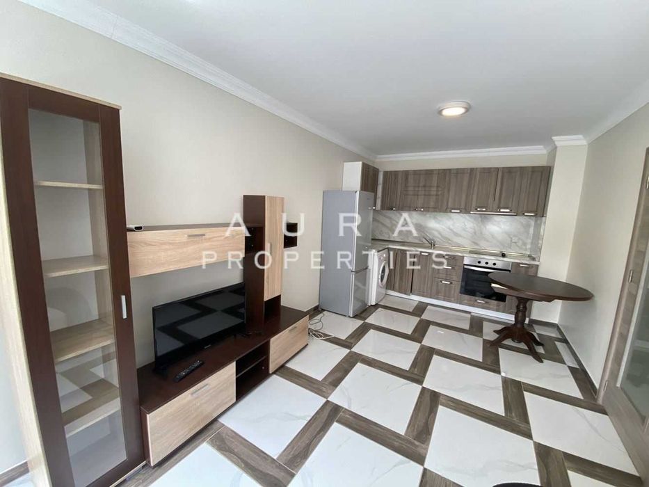 Продава се Двустаен апартамент в Разград, Лудогорие - 55 кв.м за 1484 €/кв.м - Снимка #2