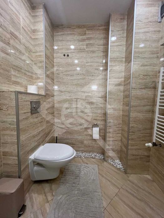 Дава се под наем Тристаен апартамент в София, Оборище - 120 кв.м за 1097.01 € - Снимка #13