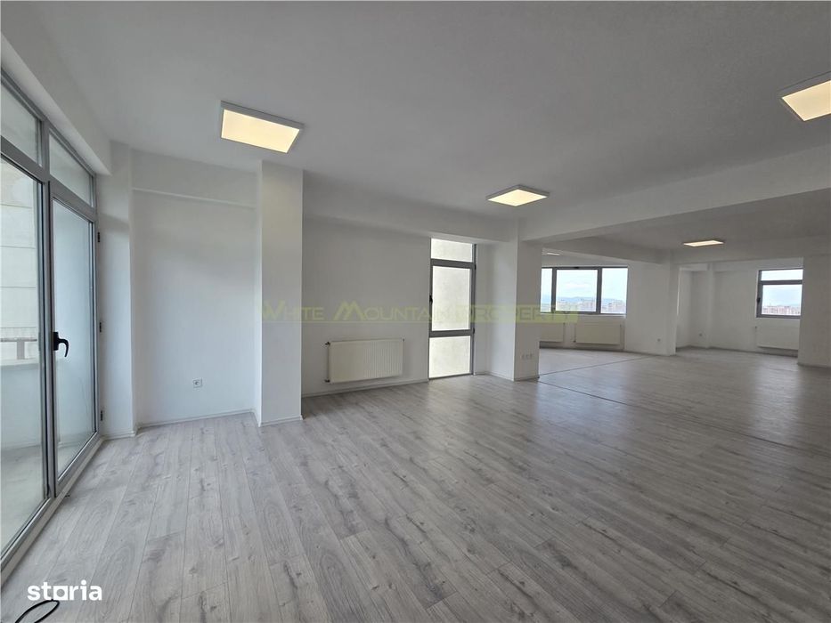 Apartament 3 camere Centrul Civic pretabil co-working hub