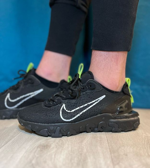 Nike Air Max React  Black Коледно Намаление