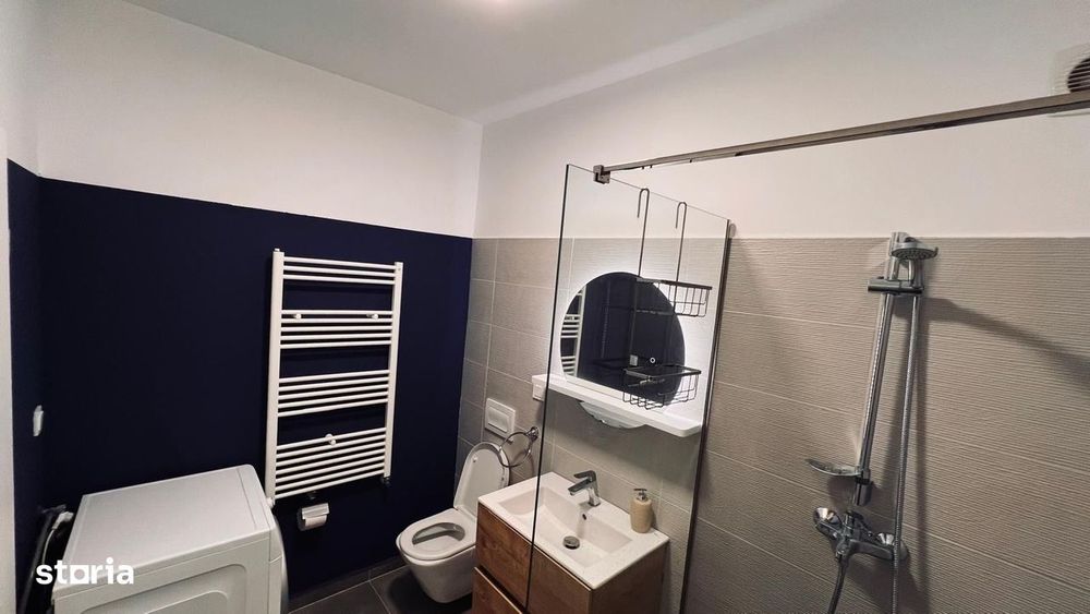 Apartament tip studio spre închiriere - zona Coresi
