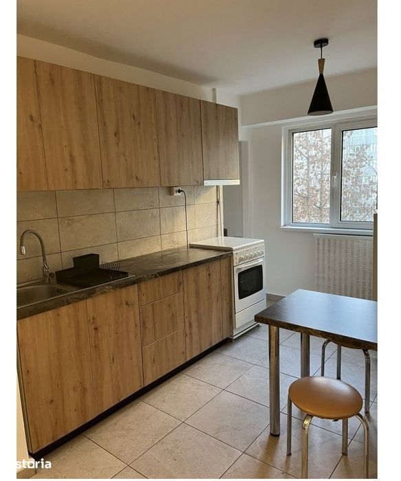 Apartament 3 camere  zona  Octavian Goga