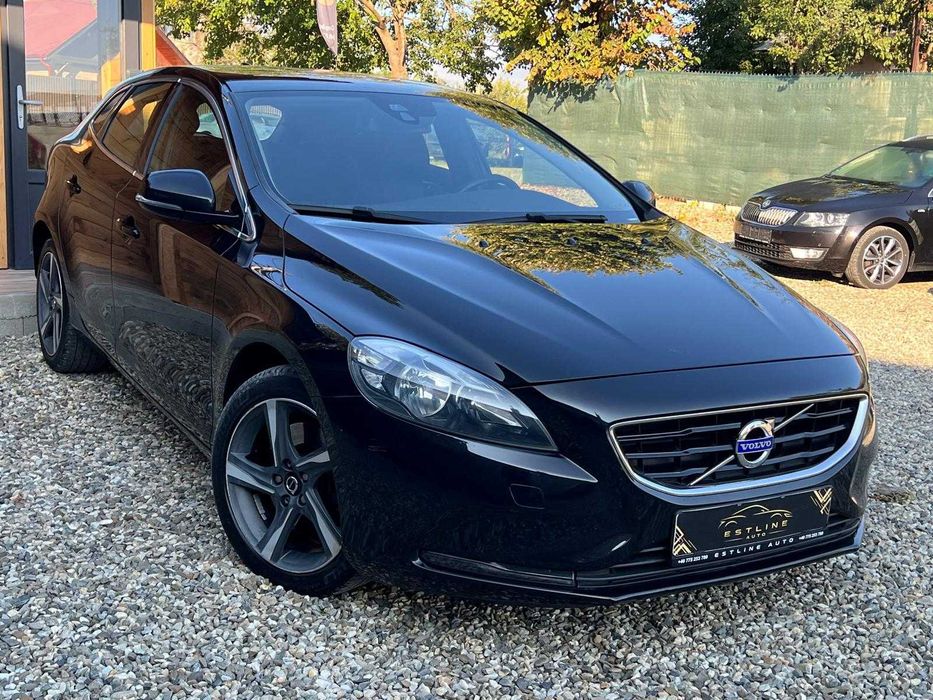 VOLVO V40 D4 2.0 Diesel/190CP/2014 ***Posibilitate RATE***