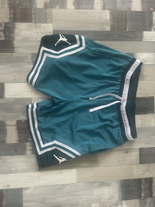 Pantaloni jordan