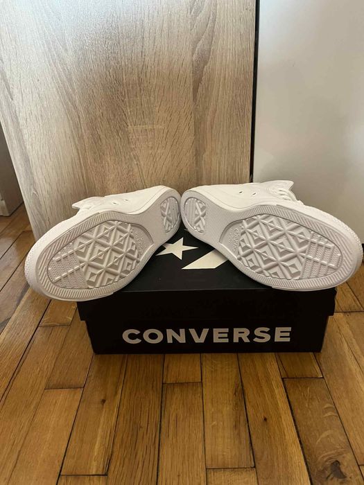 Кожени кецове Converse Chuck Taylor