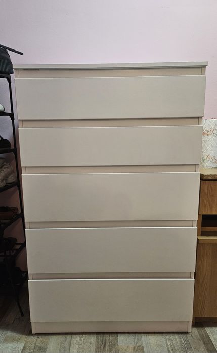 Comoda alba Ikea
