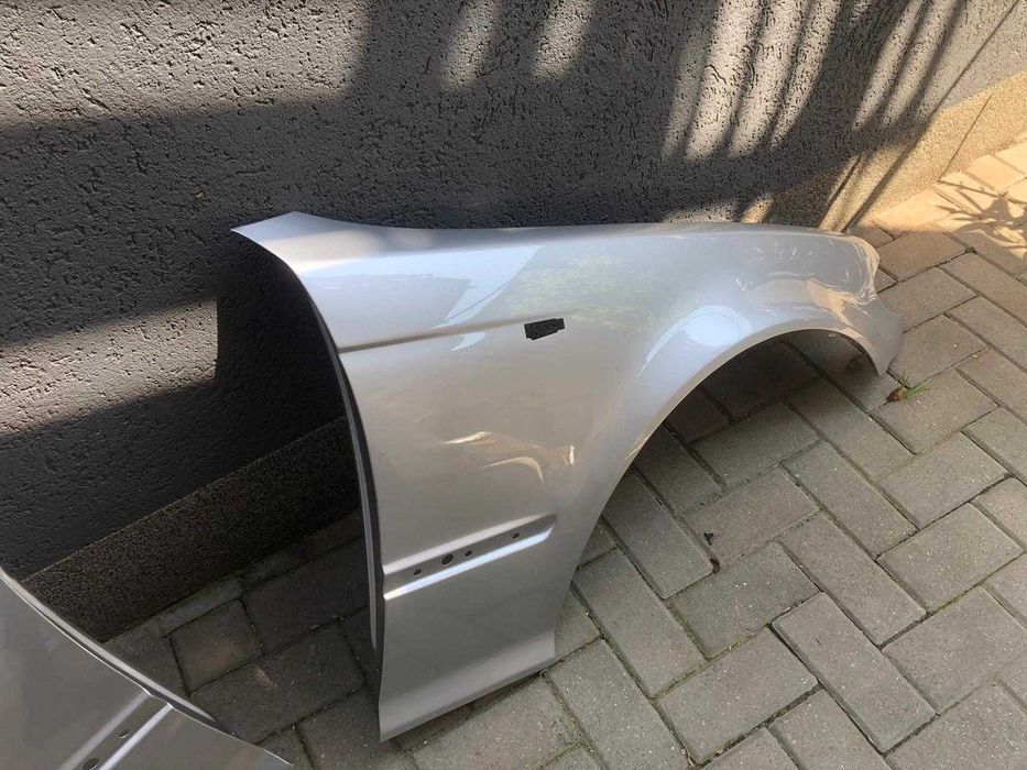 Aripa Fata Dreapta BMW E46 An 2002-2005 Vopsit Gri Deschis