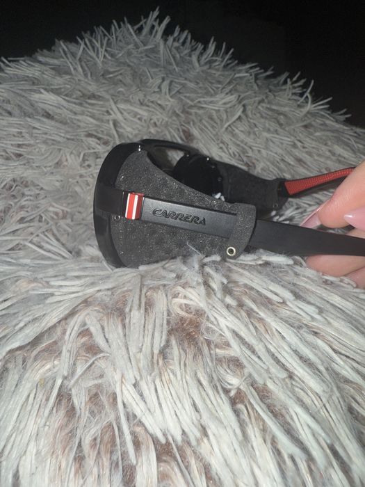 Carrera кръгли слънчеви очила