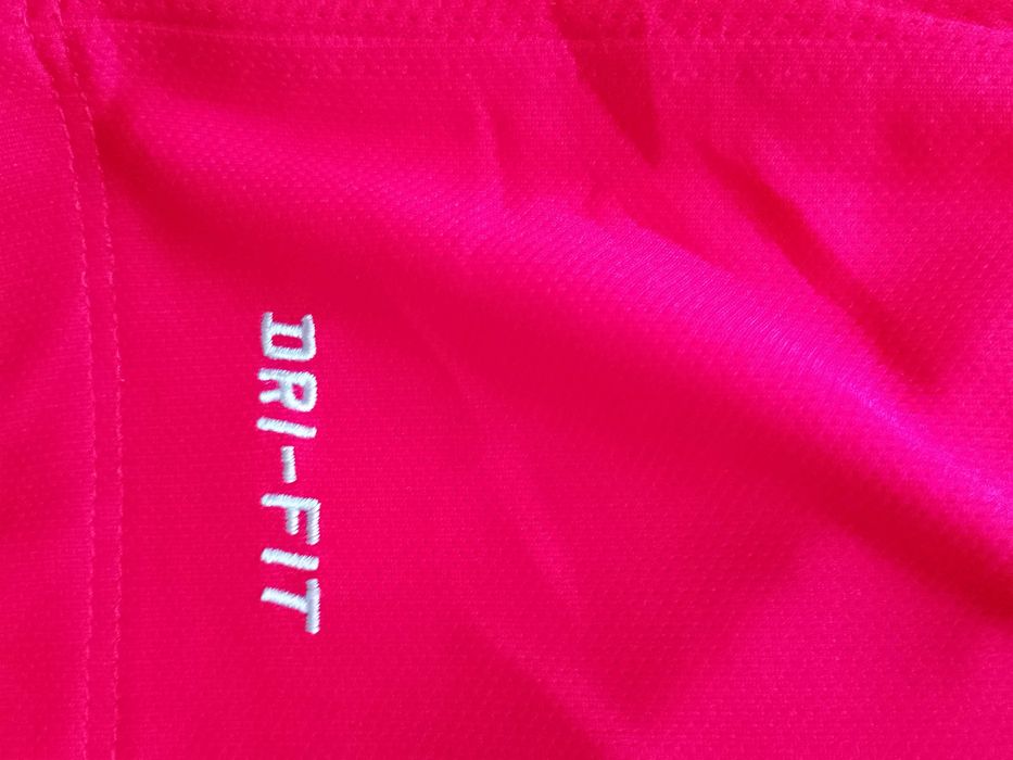 Оригинални тениски NIKE